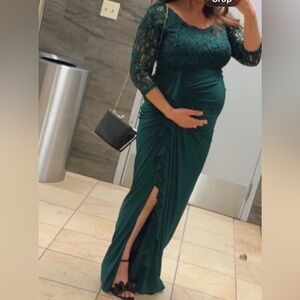 Elegant Green Lace Evening Gown